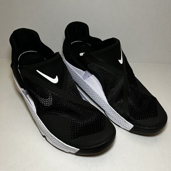 Nike Shoes - Nike Go Flyease Black White Womens Shoes Sz 8.5 NEW* DR5540-002